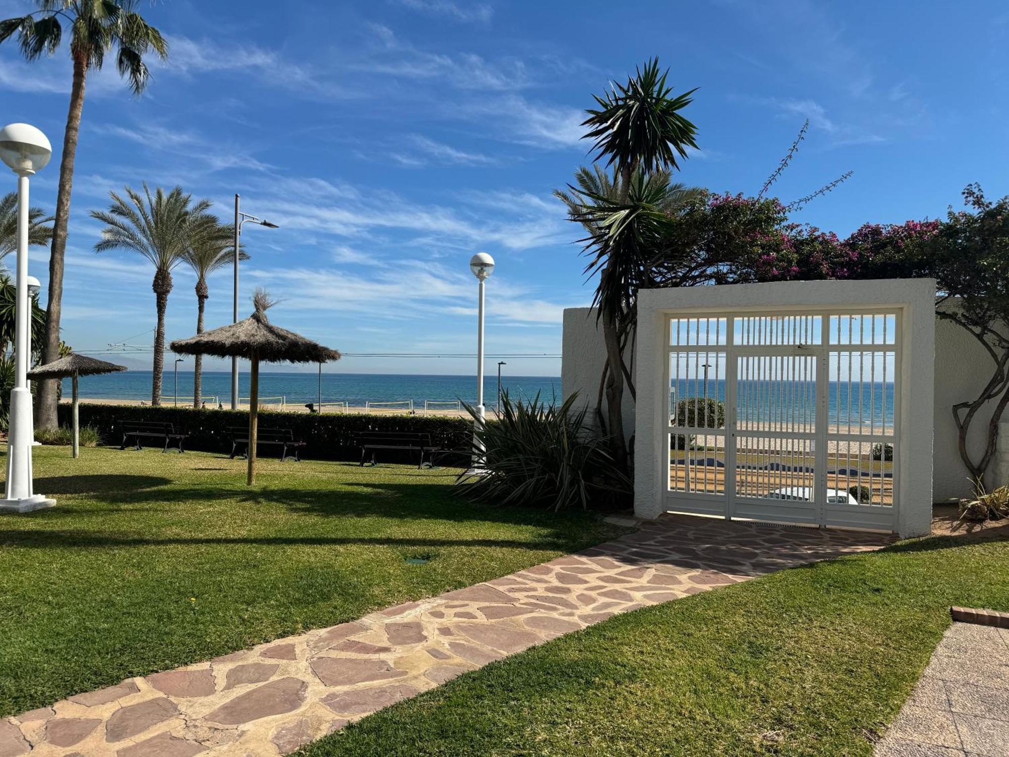 Apartamento Muchavista Primera Linea De Playa By El Conserje エル・カンページョ エクステリア 写真